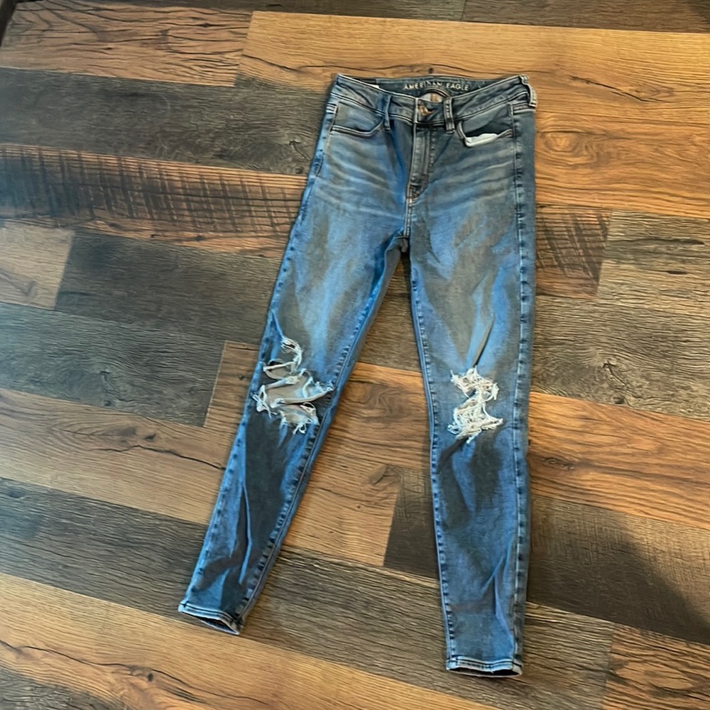 skinny american eagle blue jeans
